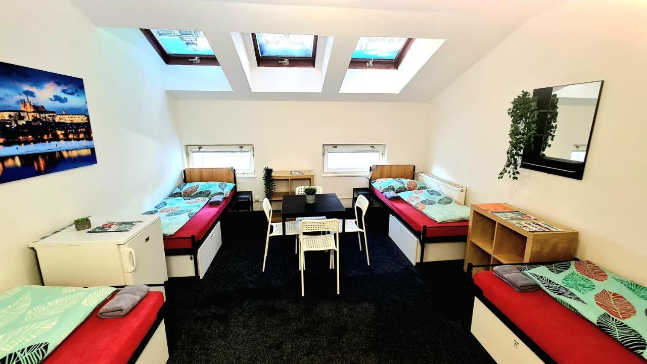 Thai Sun Hostel Prag Zimmer foto